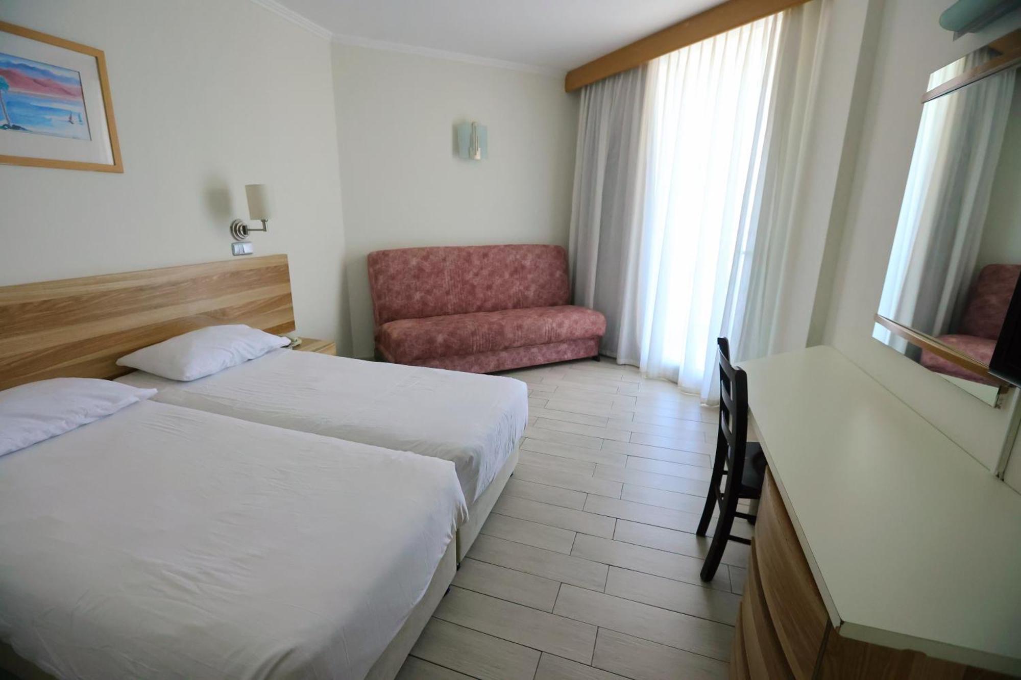 อาดิ โฮเต็ล Hotel เอลัต ภายนอก รูปภาพ